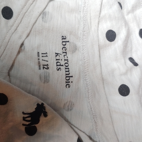 Abercrombie Kids Polka Dot Tee - Picture 3 of 3